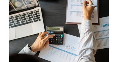 Van freelance contract naar loondienstverband: Regelingen rond provisie, vakantie en ziekte