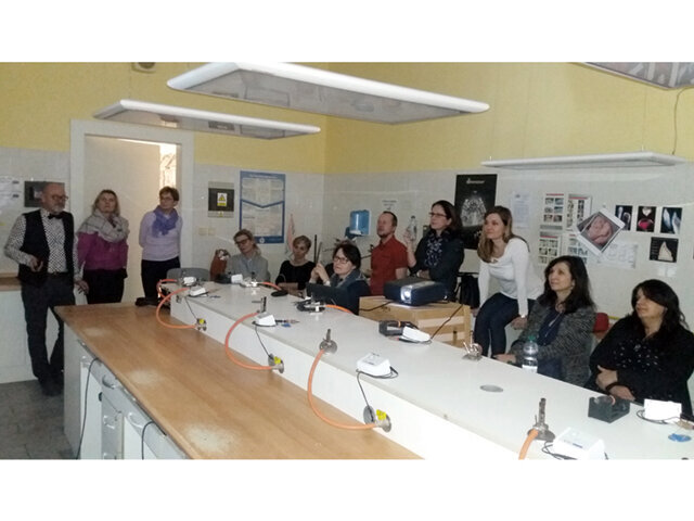 přednášky na téma Spolupráce školy se zahraničními partnery prezentované Mgr. Matyášem a prohlídky celé školy.