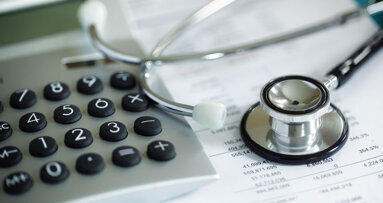 Nur 37 Prozent dagegen: Zahlen beim Arztbesuch?