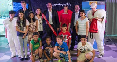 Zahntheater vermittelt richtige Mundhygiene an Schulen