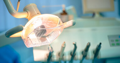 Sensory-adapted dental clinic reduces stress in autistic children