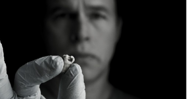 Stomatolog hoće da klonira Džona Lenona