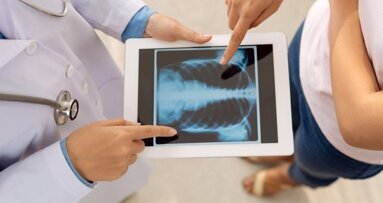 Pour éviter les pneumonies, rendez-vous régulièrement chez le dentiste!