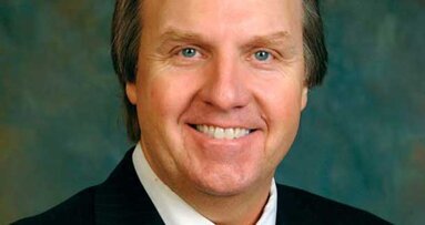 Dr. W. Mark Donald installed as president of AGD