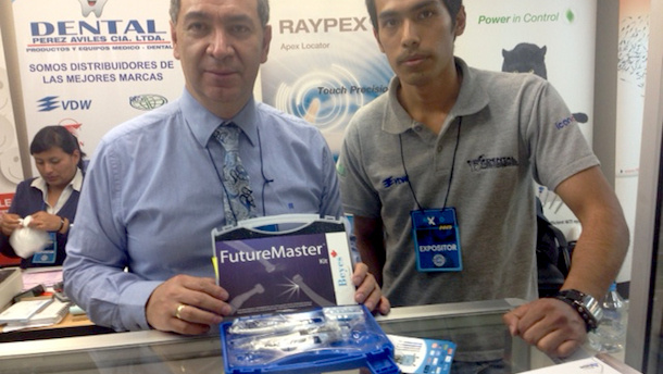 Dental Perez Avilés presenta los productos de Beyes en Ecuador