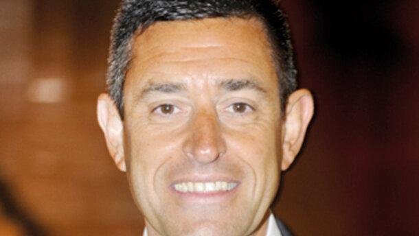 Regeneración tisular guiada con un sustituto sintético del hueso (4 BONE) en defectos críticos: Estudio clínico, radiográfico e histomorfométrico en conejos