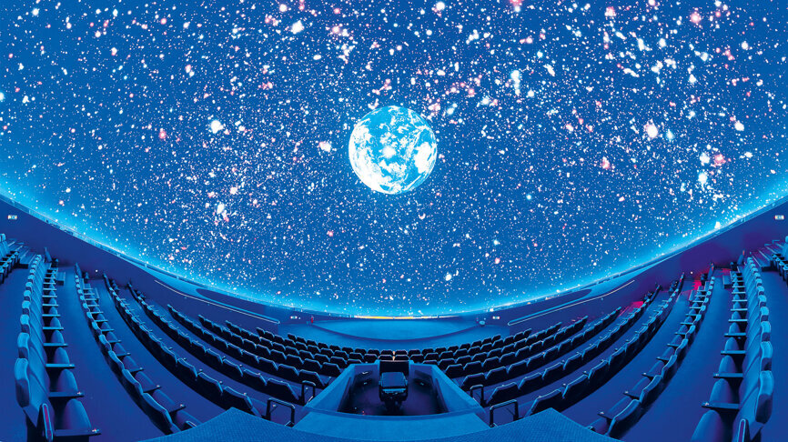 A special highlight is the foundation’s planetarium, which ROOTS SUMMIT attendees will be able to visit during the conference days.