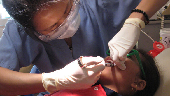 Dental team from Boston University serves up smiles in Mexico