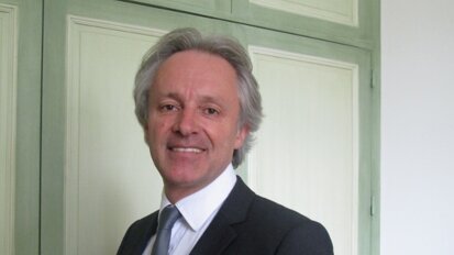 Pascal Steichen s’investit dans les centres dentaires