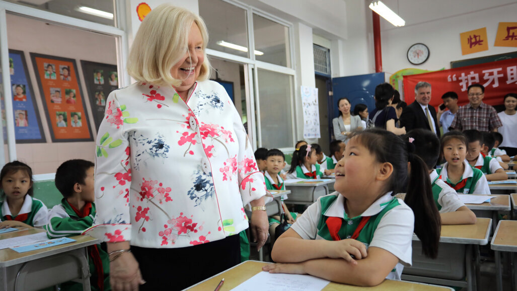 世界牙科联盟“全球欢笑”活动陕西渭南站取得圆满成功