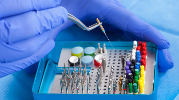 Study warns of safety risks linked to counterfeit and replica endodontic files
