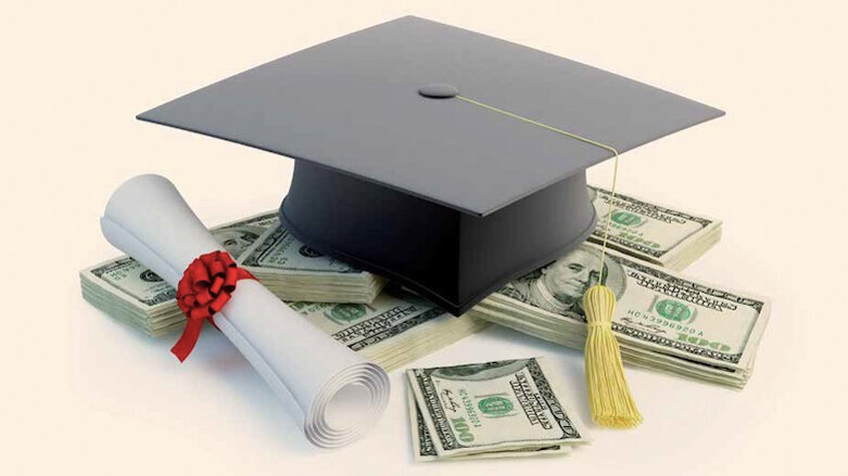 ¿Educación o negocio?