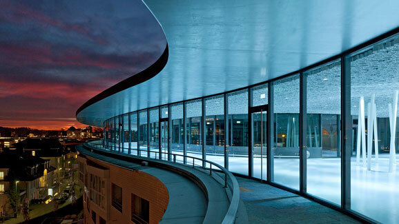 zmk Bern laden zum internationalen Symposium