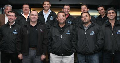 Reunión de Biolase en la Mitad de Mundo