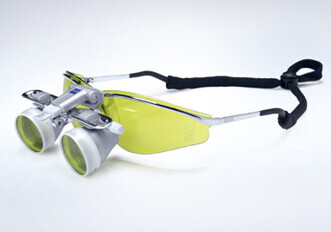 New EyeMag Smart medical loupes with sports frame and integrated laser protection from Carl Zeiss