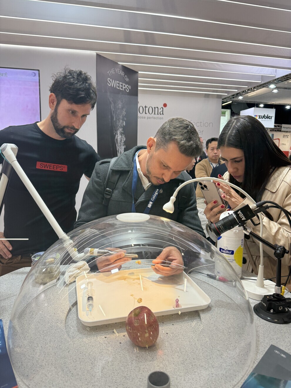 Attendees of IDS had the opportunity to explore SWEEPS technology at Fotona’s booth in Hall 10.2.