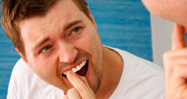 A disagio più di un quarto degli adulti australiani a causa del loro look dentale