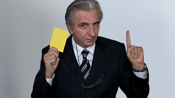 „Gelbe Karte“ für Minister Rösler