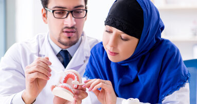 New minimum wage for Saudi dentists from April