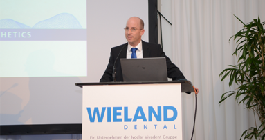 Neue Lösungen für digital gefertigten, individuellen Zahnersatz