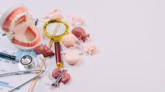 Review highlights need to integrate oral health into chronic kidney disease care