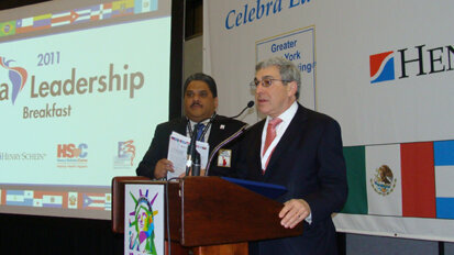 FOLA holds Leadership Breakfast at GNYDM FOLA holds Leadership Breakfast at GNYDM