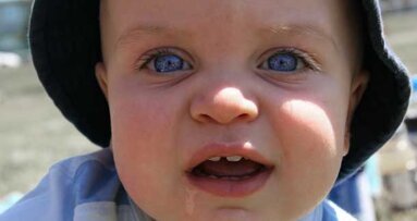 Survey shows 75 percent of parents miss bringing children to dentist by age one