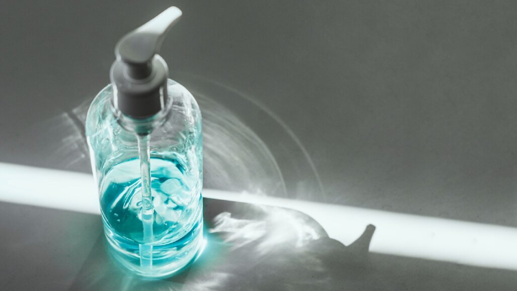 Nadużywanie płynów do płukania ust może zwiększać ryzyko raka