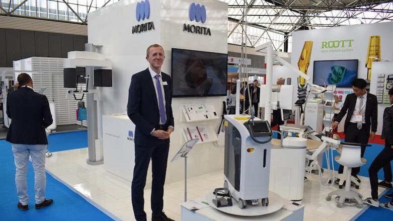 Morita demonstrates easy and efficient periodontal treatment at EuroPerio9