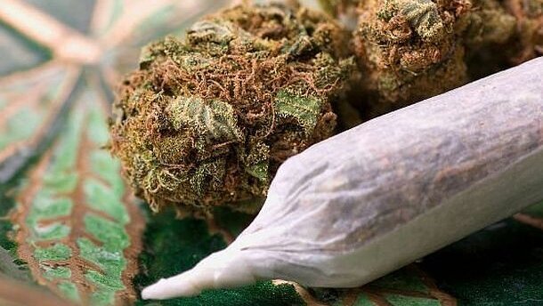 Verband tussen cannabisgebruik en parodontitis