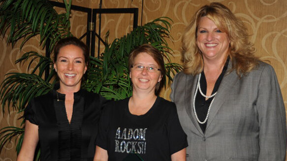 AADOM names Melissa Meredith 2010 Office Manager of the Year
