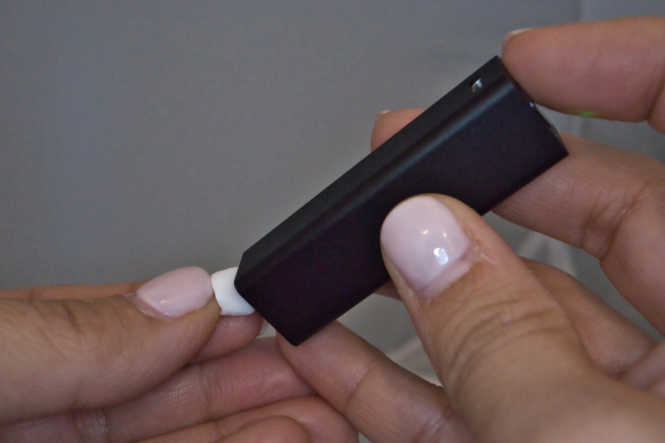 Fig. 16: Digital colour identification sensor.