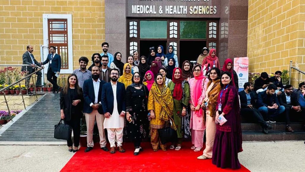 Hamdard University Dental Hospital excels at 6th LUMHS International Dental Conference