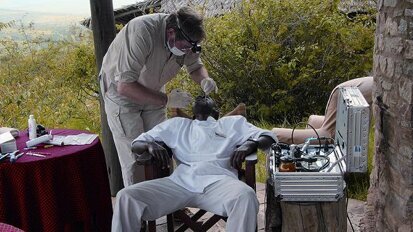 Daktari for Maasai – First dental project at Ololosokwan clinic