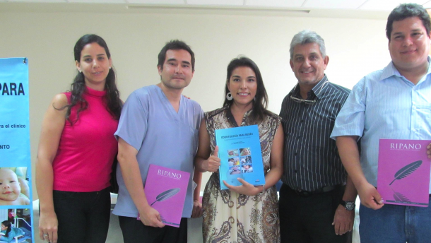 La intervención temprana disminuye los índices de caries dental en bebés