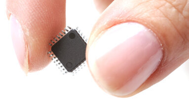 Sensor im Mund zur Früherkennung von Parodontitis