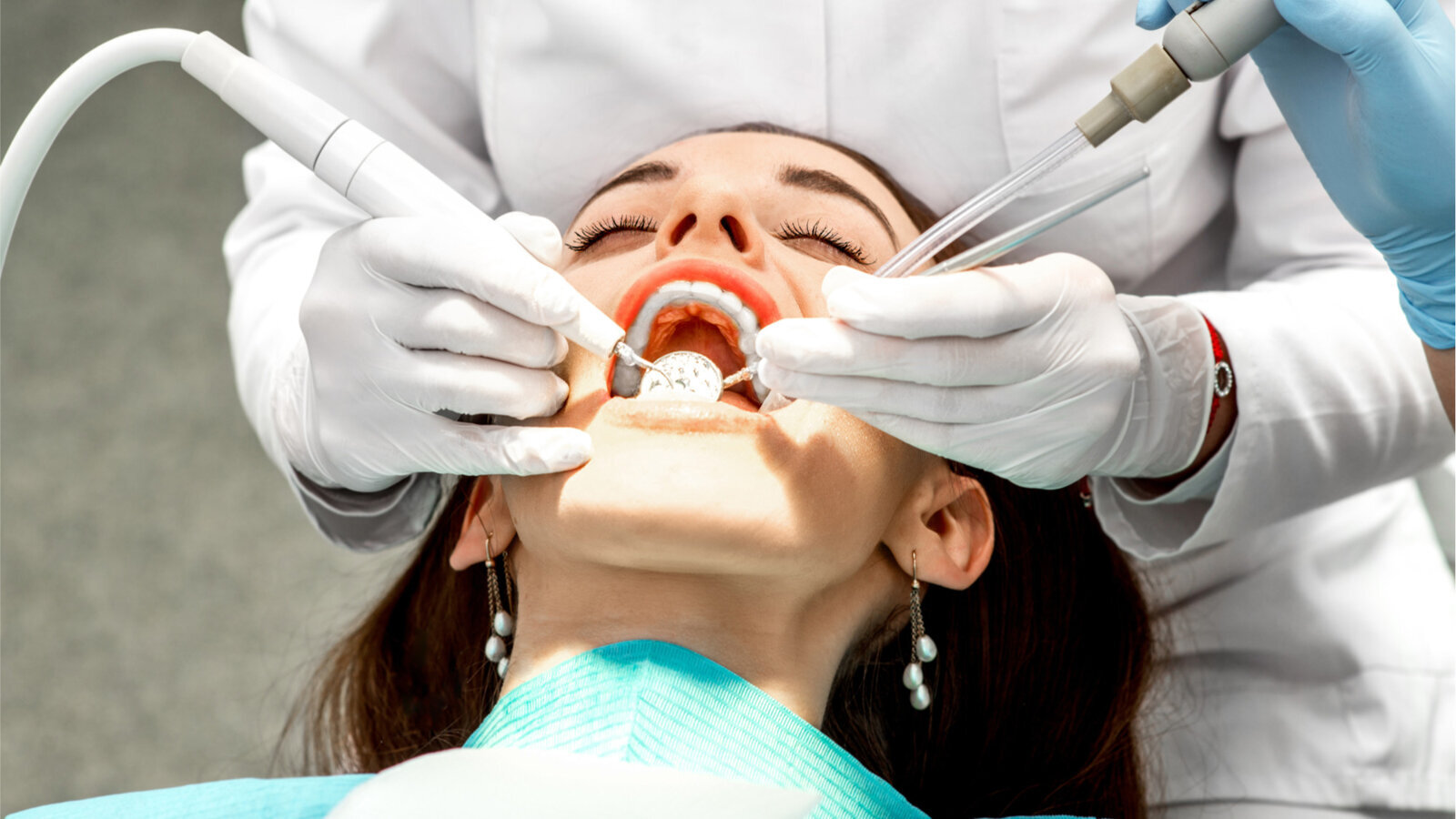 „Namera mi je bila da razbijem ovaj tabu“ - istraživači razvijaju ergonomični grudnjak za zubarke