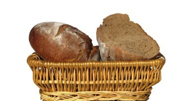 Due dentisti “over 50” su quattro sono ipertesi: colpa del sale nel pane?