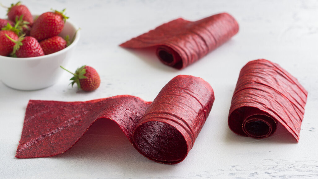 Fruit leather, chewing gum help reduce errors in panoramic imaging