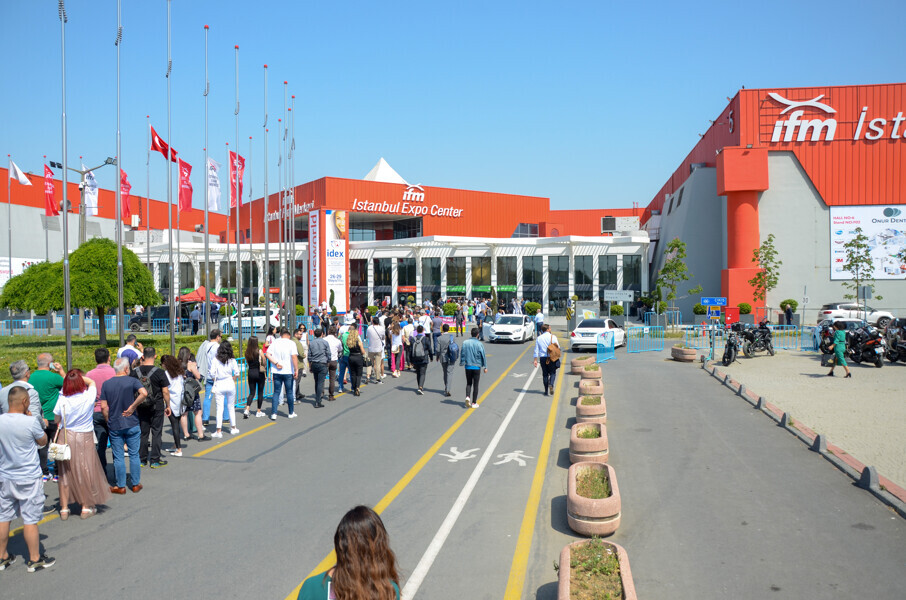 Impressions de l'IDEX Istanbul 2023. (Toutes les photos : DİŞSİAD)