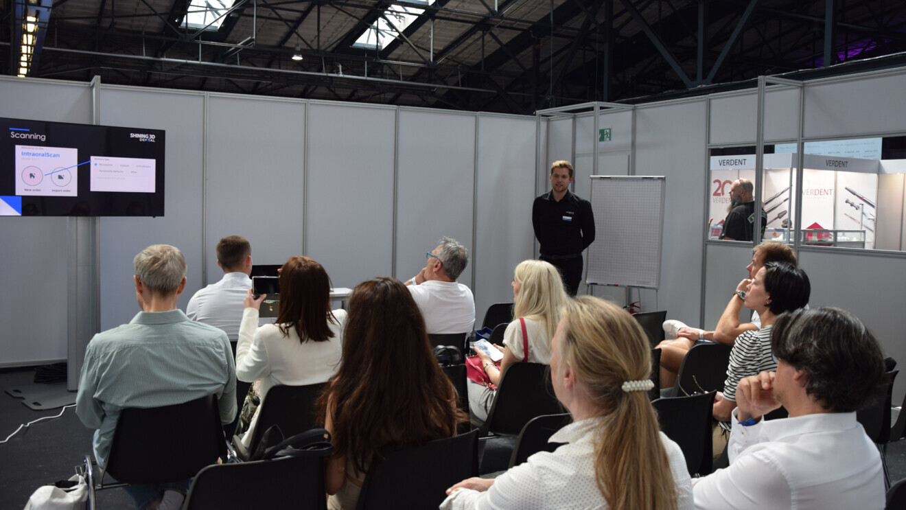 Jan Koreneef from SHINING 3D during his workshop, titled 