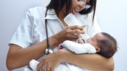 Chuyển hóa lipid và cân nặng của mẹ ảnh hưởng đến nguy cơ hở hàm ếch ở trẻ sơ sinh