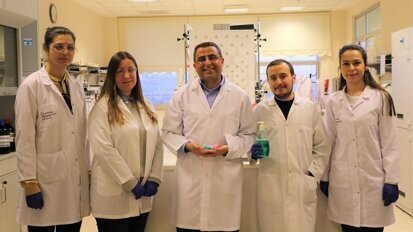 Gebze Teknik Üniversitesi’nden LED Işık ile Aktif Hale Gelen Diş Macunu