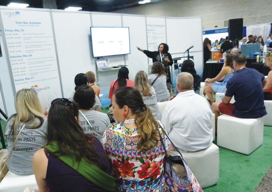 Dahlia El Gazzar speaks at the Tech Bar on ‘HIPPA Compliant Productivity Solutions.’ 