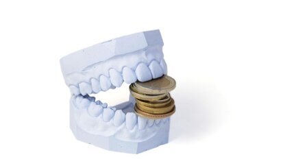 Gekaufte Doktortitel: Zahnmediziner in NRW verdächtigt