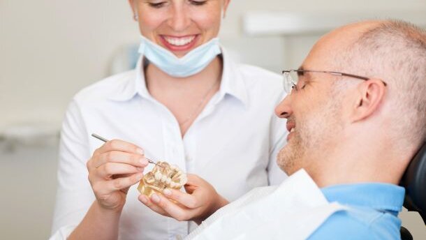 Patiënt wil weten wat tandarts doet