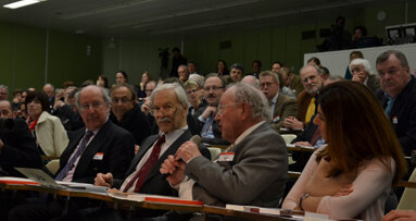 Erfolgreiches Symposium zur Mundhygiene