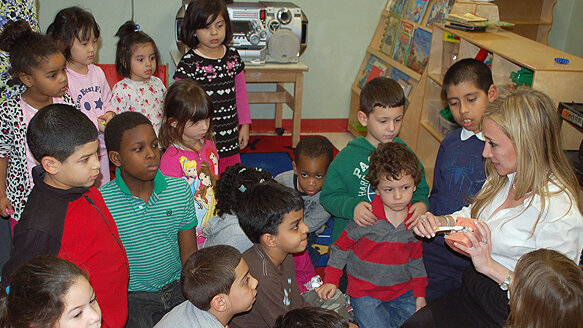 Kids learn how to brush their teeth the right way
