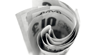 Stagione delle scadenze fiscali: anche il settore medico nell’occhio del ciclone burocratico