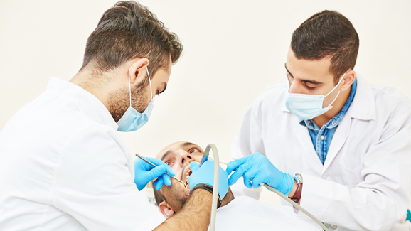 Bundesweit ersten Lehrstuhl für Behindertenorientierte Zahnmedizin